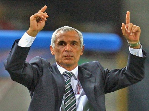 Egypt coach Hector Cuper