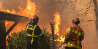 Firefighters battle flames in Lège-Cap-Ferret, south-western France