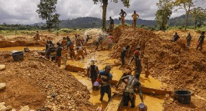 Small Scale miners in operation