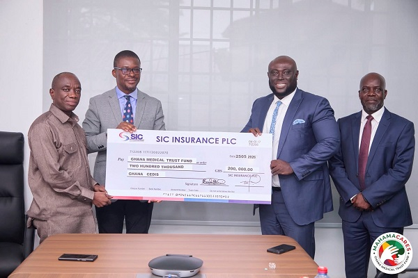 SIC Insurance  PLC donates GH¢200,000 to the Ghana Medical Trust Fund