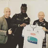 Kwame Karikari has completed his move to Norwegian side Haugesund