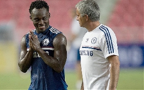 Michael Essien and Jose Mourinho during their days at Chelsea