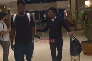 Kudus Mohammed arrived at the team hotel with Joseph Anang