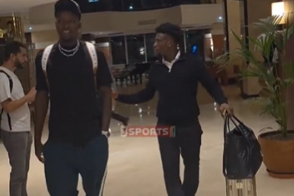 Kudus Mohammed arrived at the team hotel with Joseph Anang