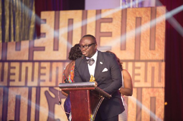 Bola Ray at EMY Awards