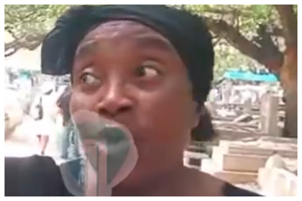 A photo of the woman lamenting