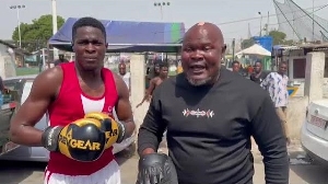Watch how Bukom Banku’s son lost to Algerian boxer in final of African Games