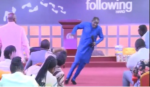 Pastor shows off his dance skills to his congregation