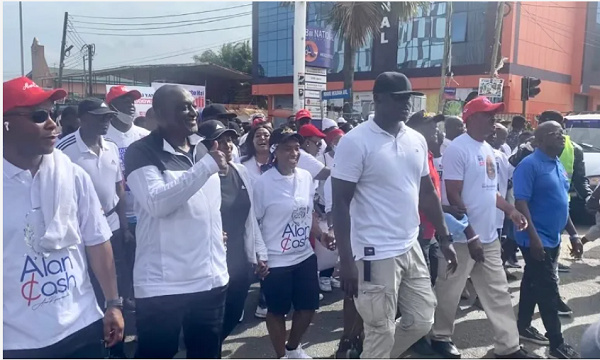 Alan Kyerematen, (second left) during the 'aduru wo so walk'