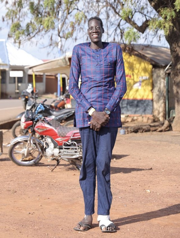 Sulemana Abdul Samed, the world's tallest man of Ghanaian descent