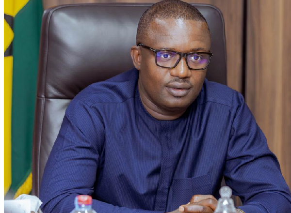 Energy minister reviews PHDC’s 2025 performance, aligns strategic priorities