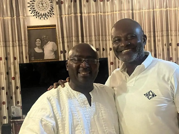 Mahamudu Bawumia (left) and Kennedy Agyapong (right)