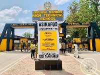 Photo showing the entrance of Obuasi SHS