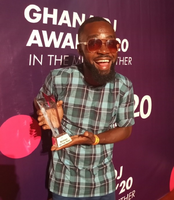 DJ Aberga with his award