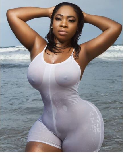 Moesha Boduong goes naked to tell Efia Odo she is still the queen of nudes | Photos