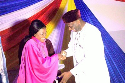 Ohemaa Mercy receiving her award