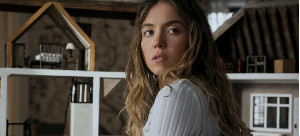 Sydney Sweeney plays housemaid Millie Calloway in The Housemaid