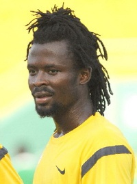 Midfielder Malik Akowuah