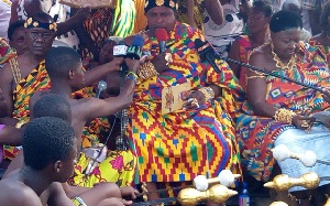 Chief of Bonwire, Nana Bobie Ansah II [middle]