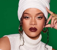 Singer, Rihanna