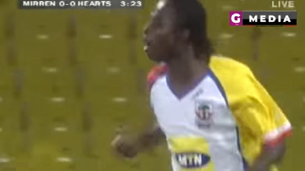 Charles Taylor playing against St Mirren back in 2008