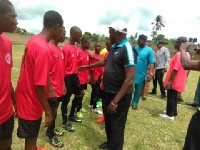 Yomi Oke, Nigeria Commissioner for Youth and Sports with some players