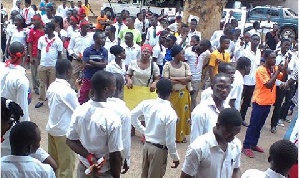 File photo of Teacher trainees picketing around GES, MOE