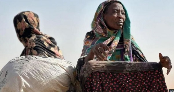 Tens of thousands of people have been forced to flee a camp in Darfur in the wake of the most recent