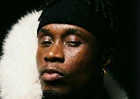 EL joins artistes like Sarkodie and MOG Beatz as a signee