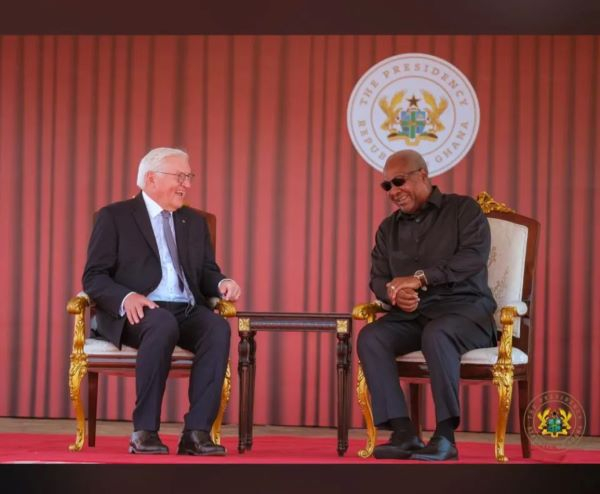 German President, Frank-Walter Steinmeier (L) pictured with President Mahama