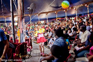 IL Florilegio Circus In Ghana