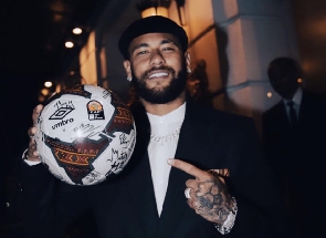 Neymar With AFCON 2022 Final Ball.jfif
