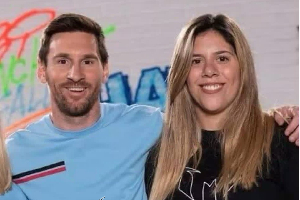 María Sol Messi (R) has been involved in an accident