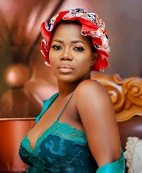 Ghanaian singer, Mzbel