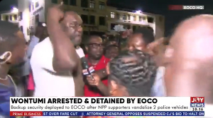 Video footage shared by JoyNews shows a chaotic scene with a large crowd surrounding Iddrisu
