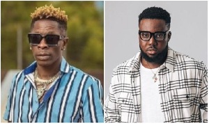 Shatta Wale (L) has rendered an apology to popular MC, Kojo Manuel