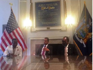 Okyeame Kwame Visits Mount Vernon Mayor1