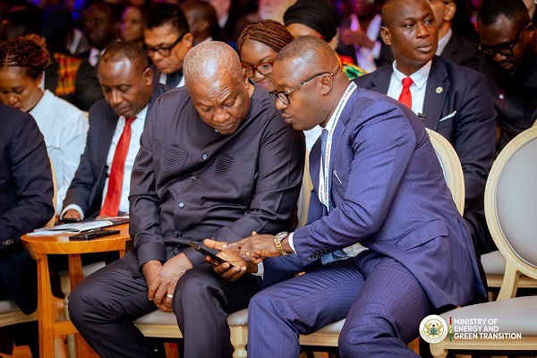 Minister of Energy and Green Transition, Dr John Abdulai Jinapor and President Mahama at the summit