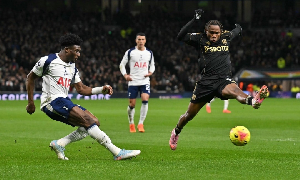 Kudus (L) scored a sensational goal against Fulham