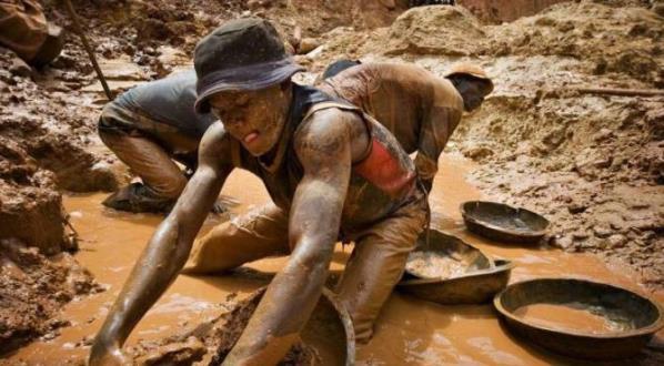Small scale mining.     File photo.