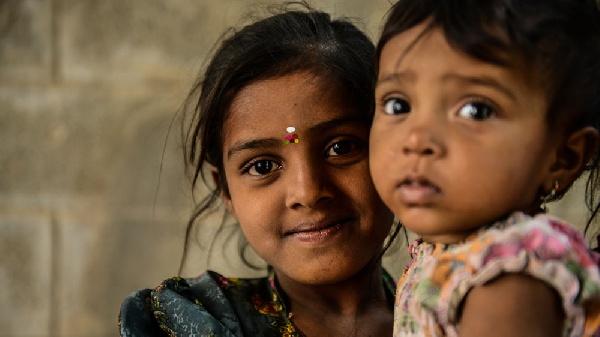 Many children work in Bangalore, India. Photo: Al Jazeera / Felix Gaedtke