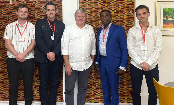 Kenpong in a photo with officials of the club