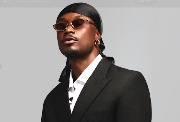 EL’s forthcoming performance embraces a more intimate setting