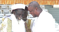 Mahama hugs Chief Imam