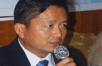 Lyeo Woon-Ki, Korean Ambassador