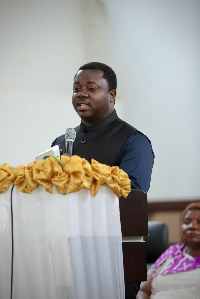 Deputy Education Minister, Reverend John Ntim Fordjour addressing the graduants