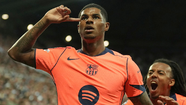 Marcus Rashford scored twice for Barcelona to beat New Castle United