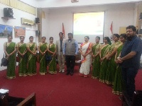 The cultural troupe from India with the High Commissioner