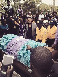 Frank Artus lays father to rest
