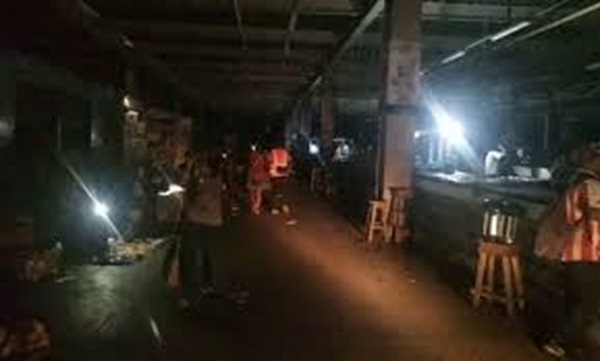 Kumasi Kejetia market at night